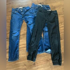 Levi’s 3 pairs of boys jeans/joggers